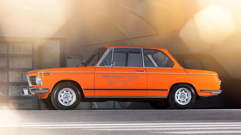 小牛电动车干货,宝马纯电动车有几款颜色