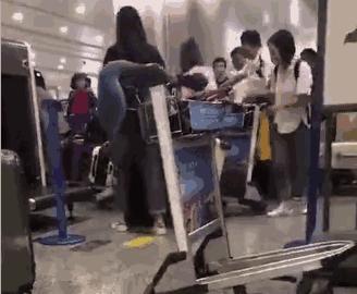 浦东机场查获代购,机场代购被抓