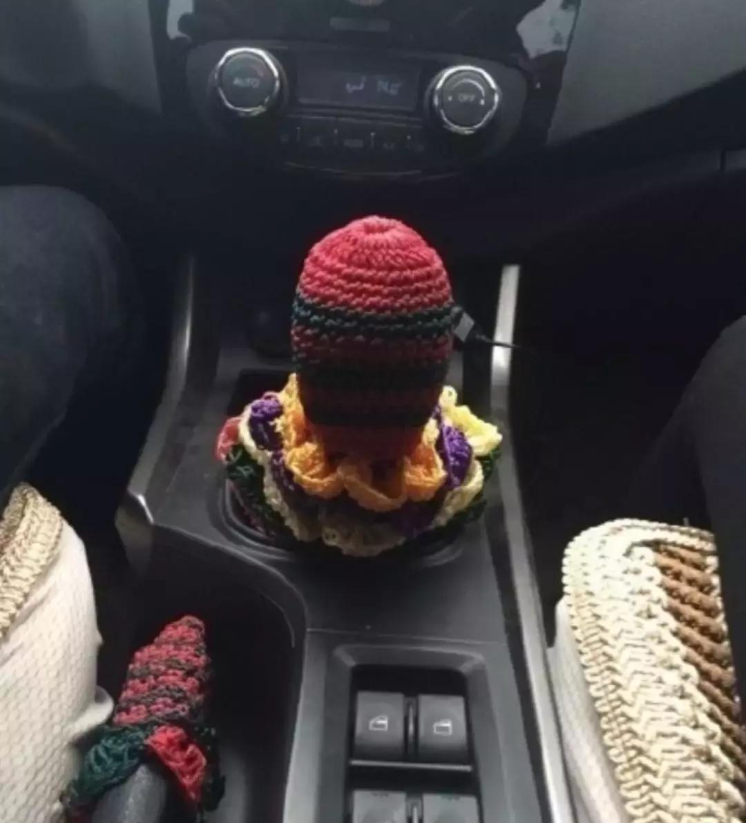 国庆放假回家，看到我妈做的新拖鞋，我哭了……