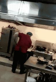 路边摊小吃究竟有多脏你真的了解,街边小吃摊脏不脏