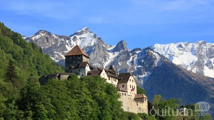 「游游」2月23日发！粉丝价459欧起！东欧六国九日壮丽情怀之旅！