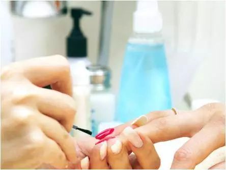 讨厌的灰指甲,还我美丽小脚丫!