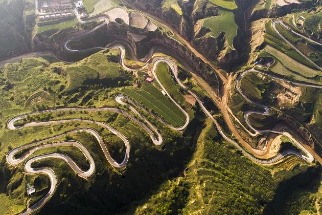 山区迷路怎么办？这些招式关键时刻能救急！