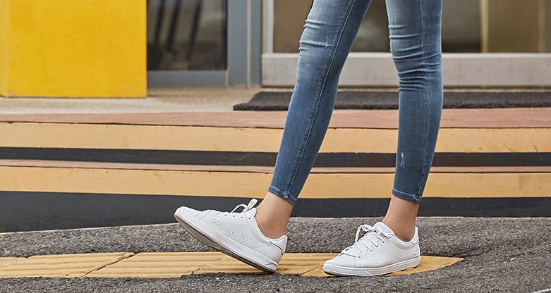 板鞋显腿瘦长,长腿板鞋