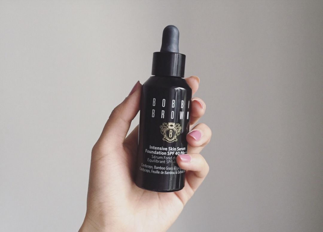 起皮卡粉脱妆用什么粉底液平价,平价好用适合混干皮的粉底液