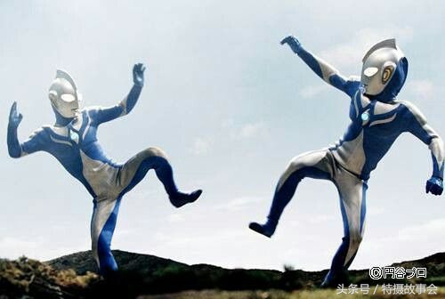 濂ョ壒鏇间笌鍋囧ゥ鐗规浖,鍋囧ゥ鐗规浖鐜╁叿瑙嗛