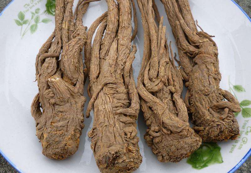 气血亏虚长斑吃什么中药,女人气血虚长斑中药方