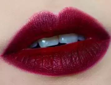 口红这几种颜色千万不要选,什么牌子的口红不敢涂