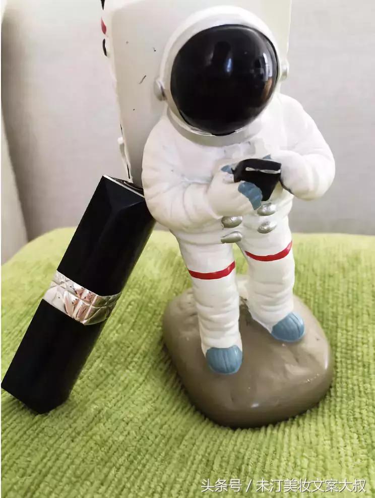 少女感up!这个秋冬大叔要为芭比粉正名！