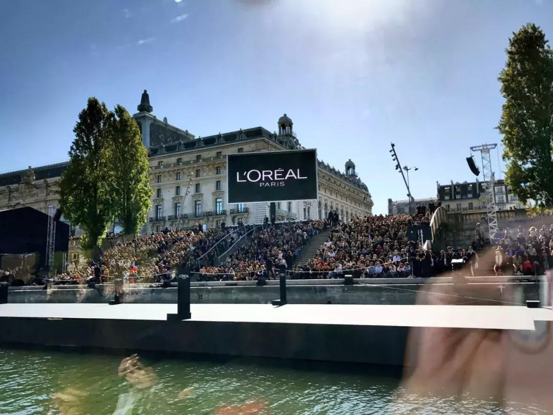 什么样的美萝莉，能让整个好莱坞等她长大？