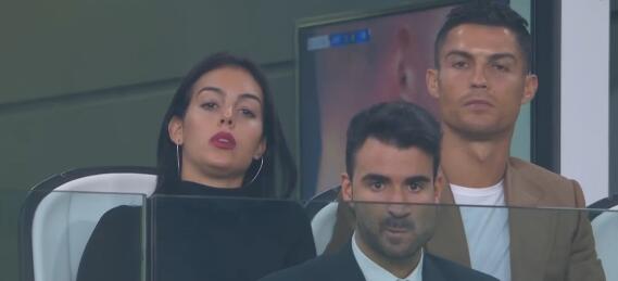 迷雾重重，明镜周刊详解C罗性侵案始末