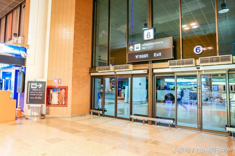 不去普罗旺斯和柬埔寨,千元飞到泰国看最美向日葵田和高棉遗址