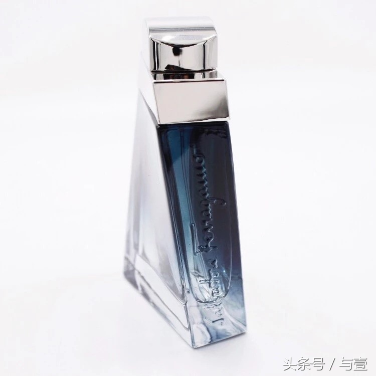 别说香水太贵买不起，这几款平价中的战斗机，喷完幸福感十足！