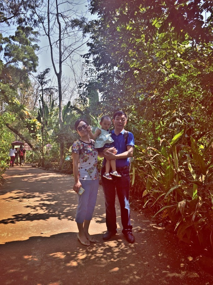 全家人三亚旅游,全家人游海南三亚旅行照片