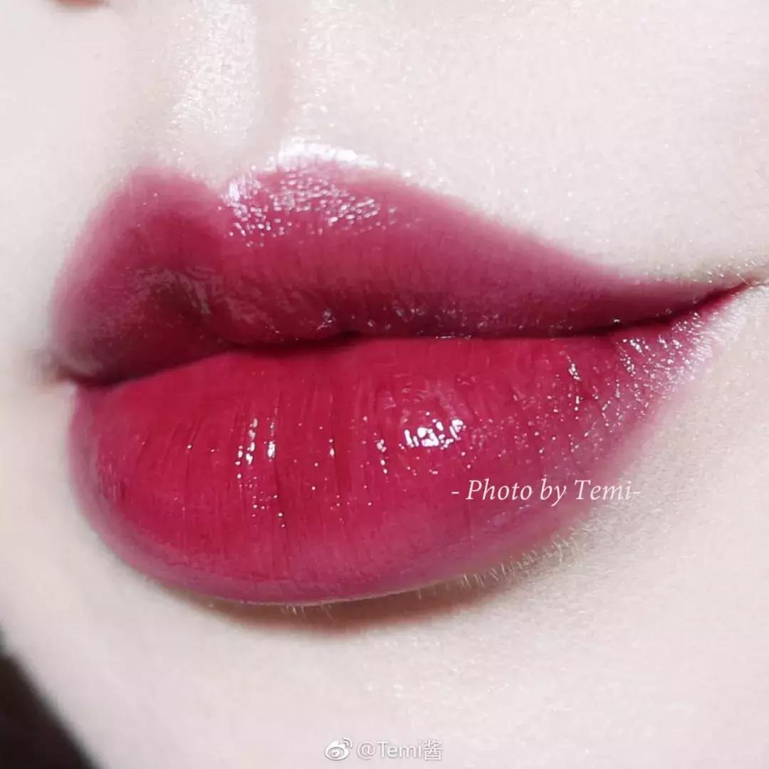 当男朋友和口红同时掉进水里,口红掉进水里了有用吗