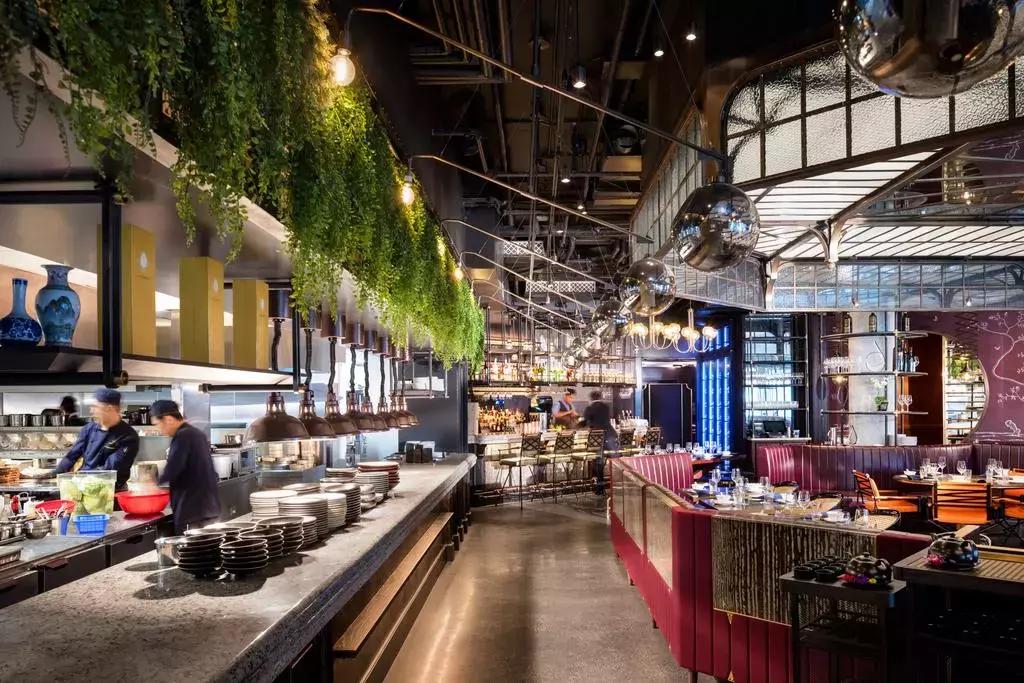 深扒完中国锦鲤的免费旅行清单之后,我也没有那么羡慕了哼!