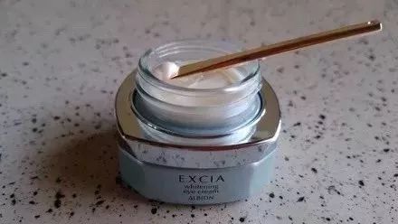 拿遍大奖的“学霸”级眼霜，现在马住还来得及！