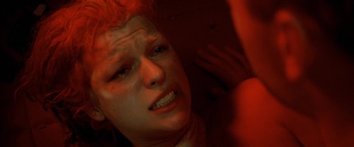 电影第五元素解说,电影第五元素的精彩瞬间