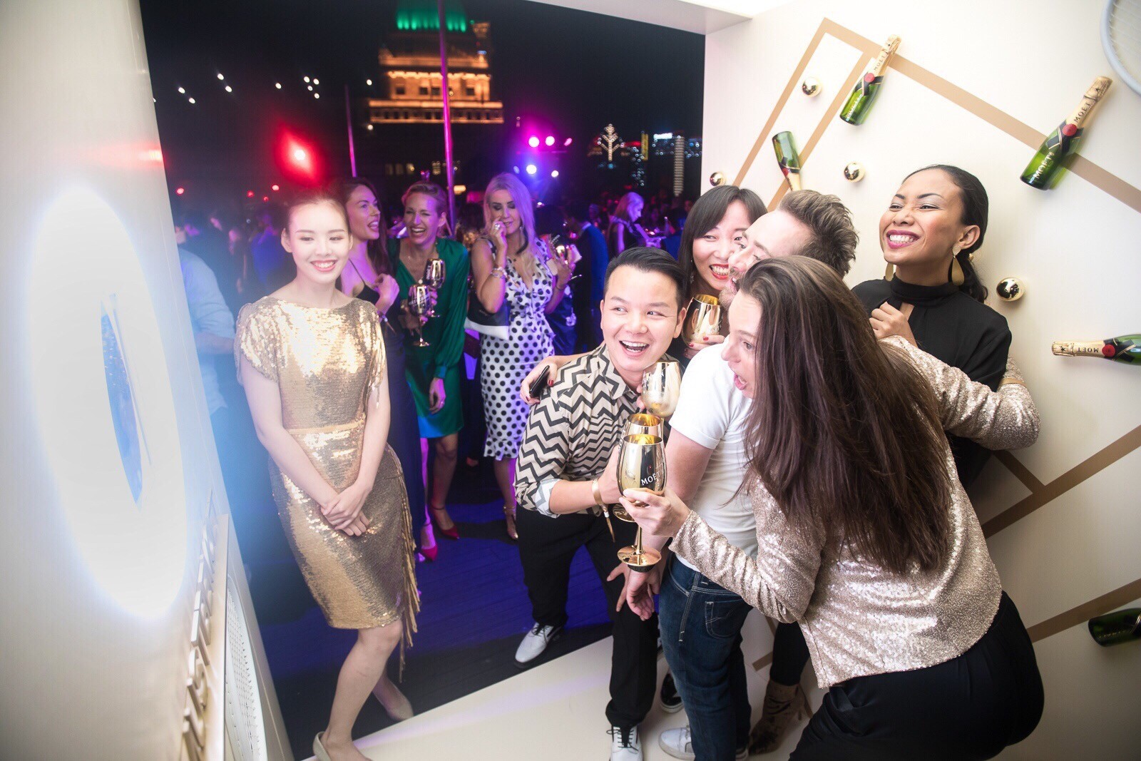 酩悦香槟与拿破仑,酩悦香槟上海新天地