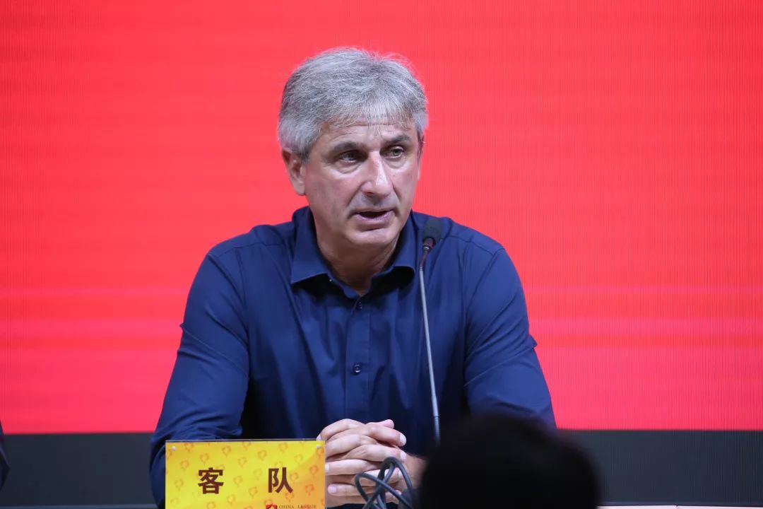 中甲李铁最新视频,李铁赛后谈阿兰洛国富