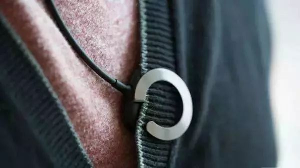 如何让耳机坏不被看出来,耳机坏掉了该怎么修简单步骤