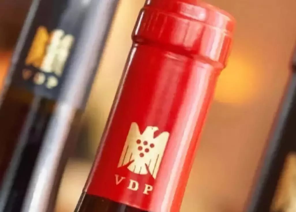 一张图看懂酒标,酒商标图案大全大图