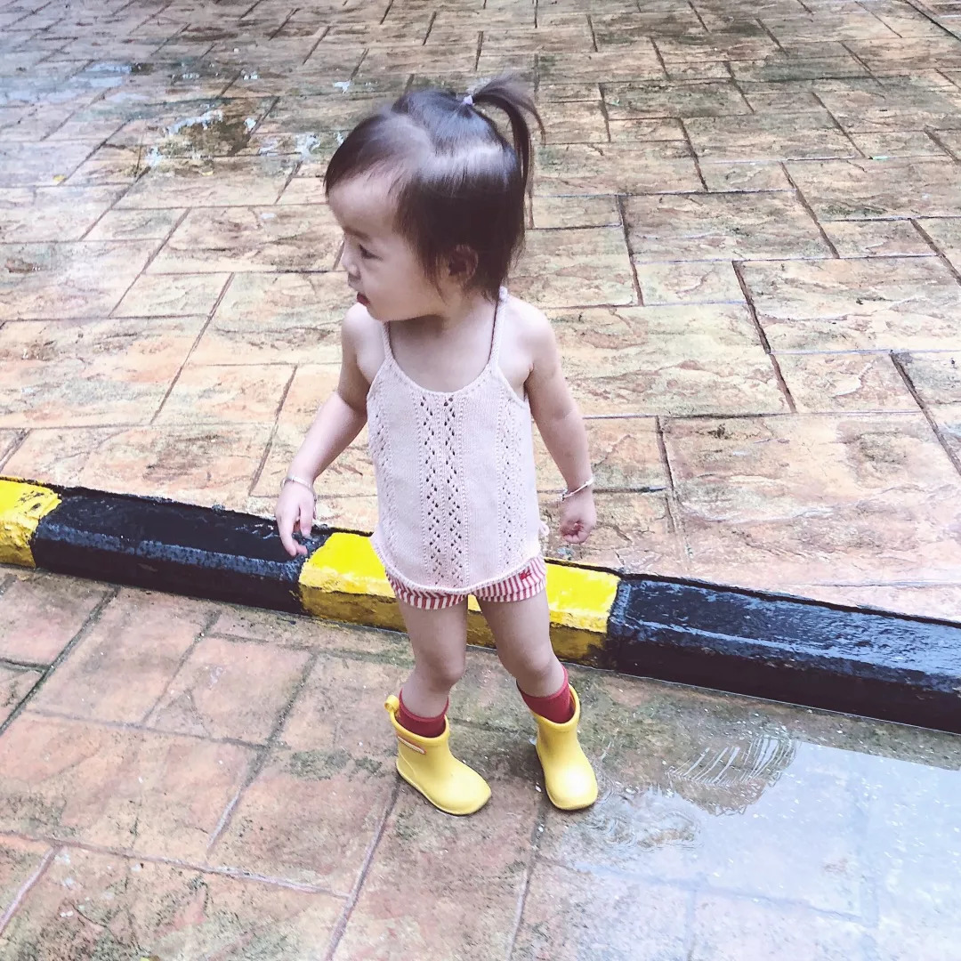 你“嗤之以鼻”的雨靴，其实是潮娃们最想要的礼物