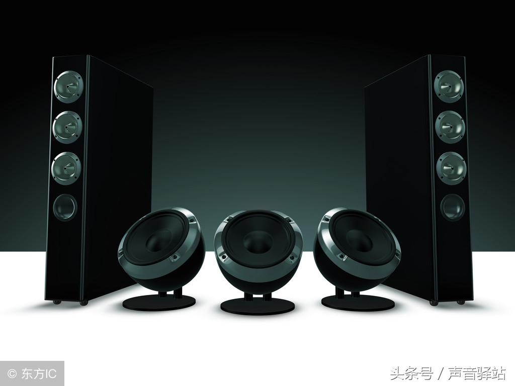 家用低音炮的摆放,声音驿站灯光设计效果图