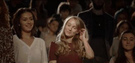 相逢何必曾相识海内存知己,海内存知己天涯若比邻一直无反应