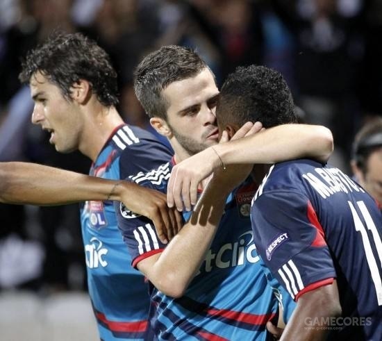 瓒崇悆鐨簹灏煎,瓒崇悆鐞冨憳鐨簹灏煎