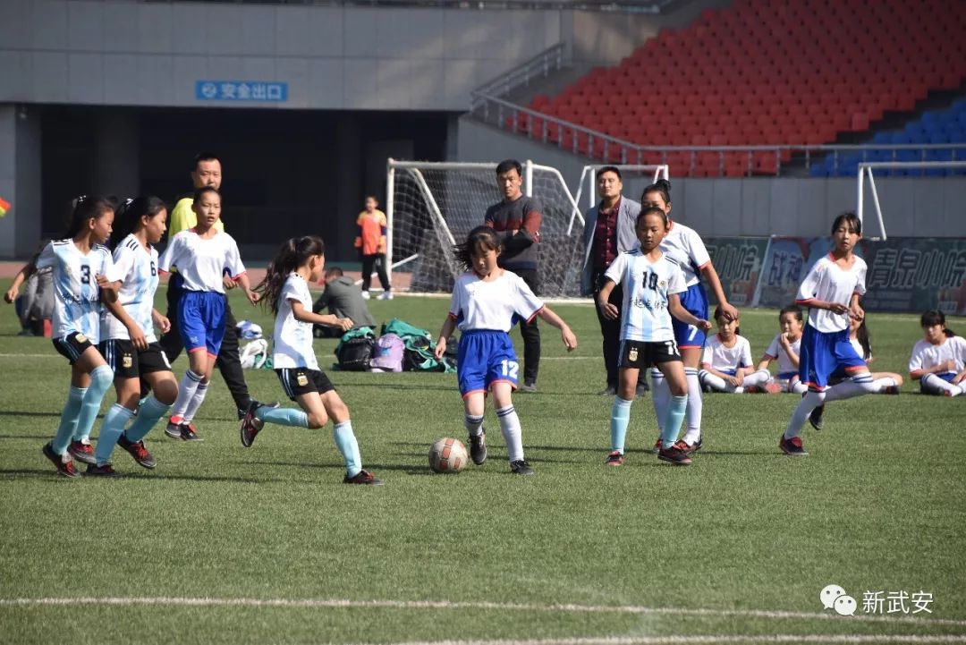 奔跑吧足球小子,奔跑吧足球小将们