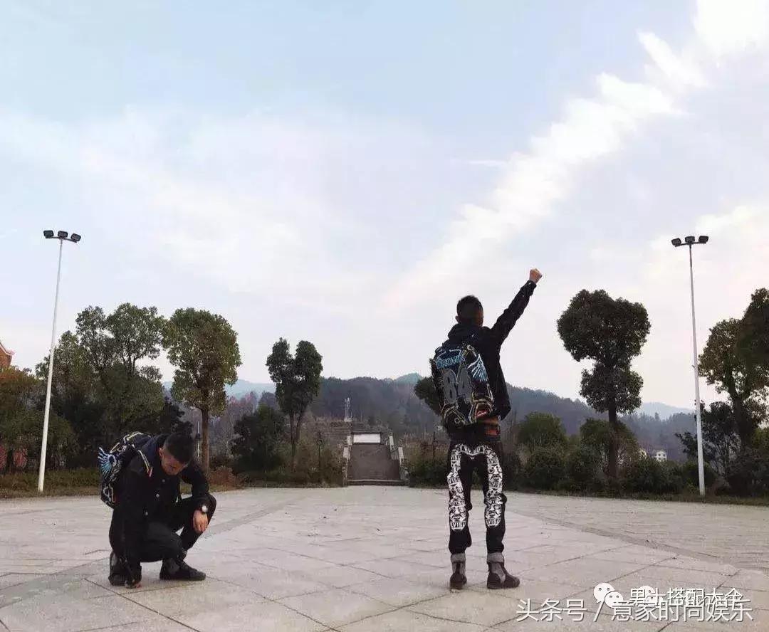 采访别人一身衣服多少钱,采访男生一身穿搭几十万