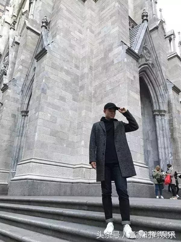 采访别人一身衣服多少钱,采访男生一身穿搭几十万