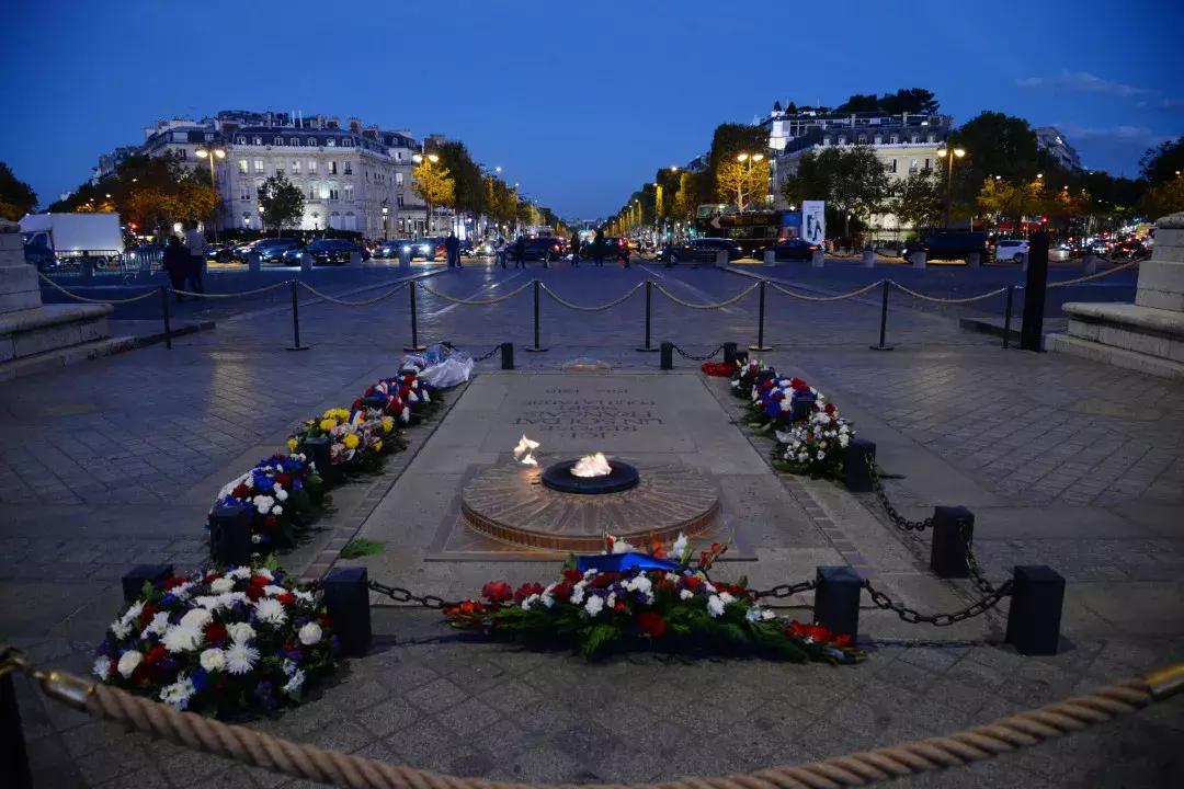 鍘诲反榛庣湅杞﹀睍,鍒板反榛庡幓鏃呰