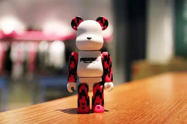 周杰伦玩具套装,周杰伦卖的公仔