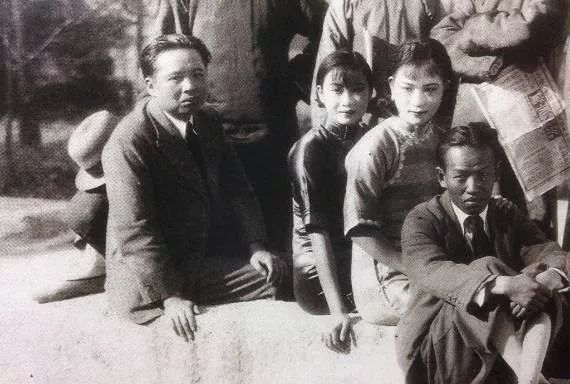 女人缘差是真，但“恨水不成冰”这段绯闻冰心很冤，当时她才9岁