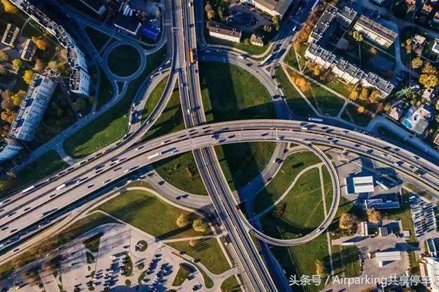 油价将下调加满一箱油能省多少,国内油价暴涨咋不减税