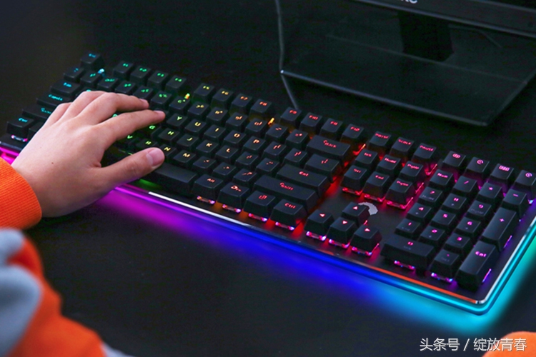 高颜值高性能游戏本,高性能高颜值电竞本