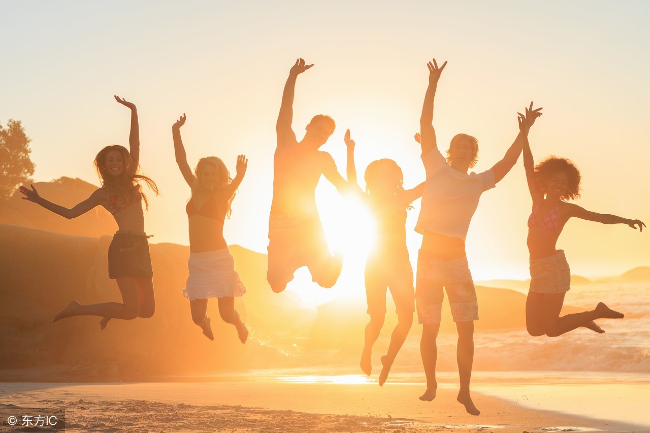 努力：Lifewillnevermaltreateverypersonwhoworkshard.