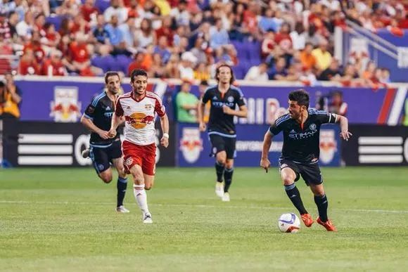 世界十大球场排名榜,世界上最好看的世界杯足球场排名