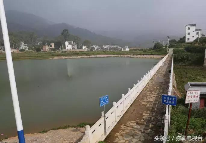 云南红河弥勒瀑布,弥勒滴水滩瀑布