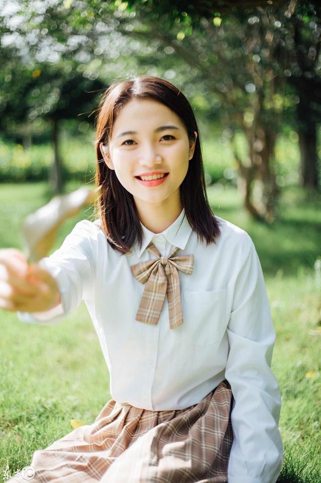 爱太深所以看见伤痕,爱的太深所以有伤痕