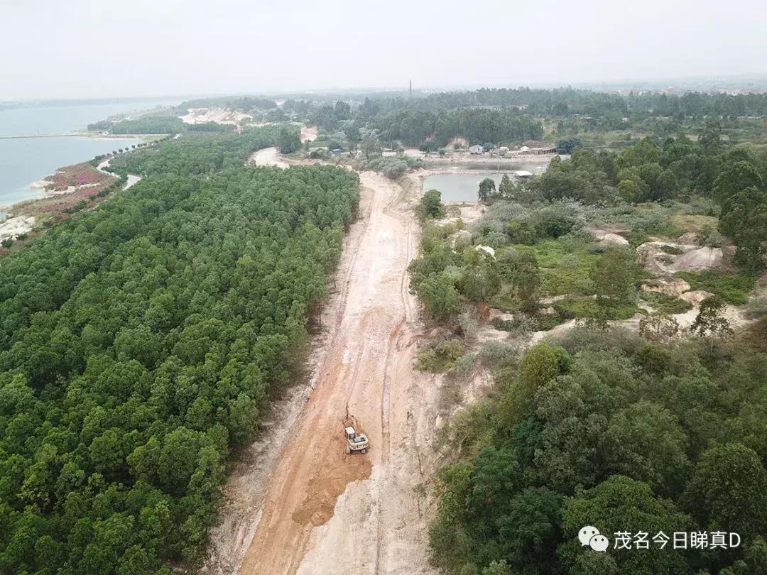茂名露天矿环湖规划设想,茂名露天矿重大项目开工