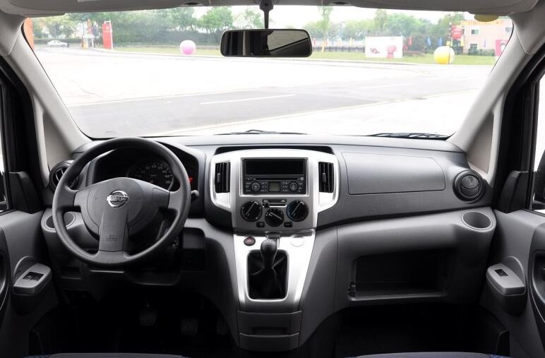 5万多买轿车还是suv,5万块钱买一个13年的日产车值不值