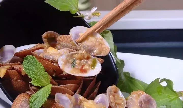 火遍大街小巷的花甲螺，一招教你轻松搞定！