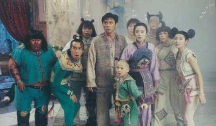 香港90年代她背景大到没人敢惹，遭赵薇横刀*爱夺**，今50岁被疑整容