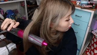 dyson戴森hs05落日玫瑰卷发棒,戴森卷发棒hs01和hs05买哪个好