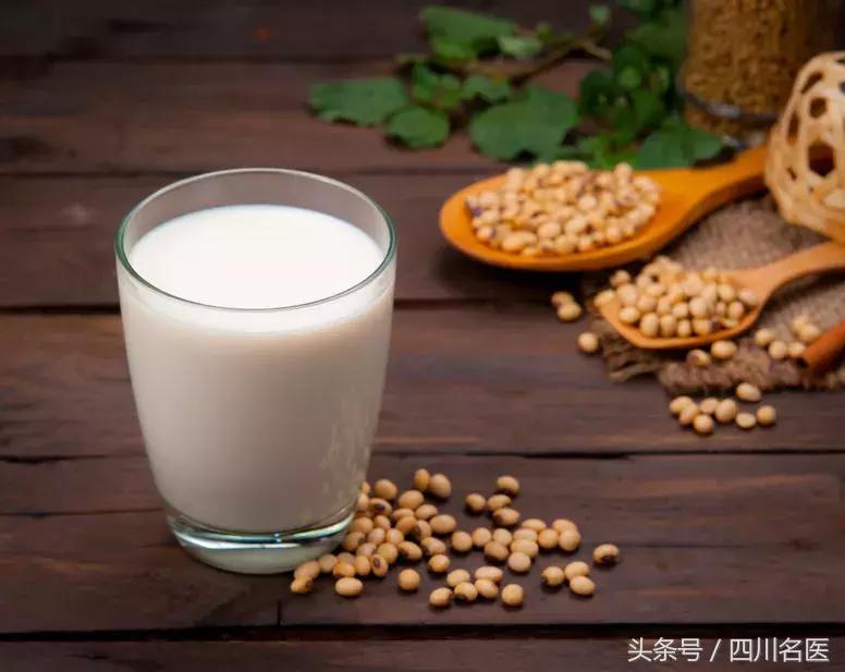 11个月宝宝把胃撑破了症状表现,一岁女婴胃被撑破心脏停跳