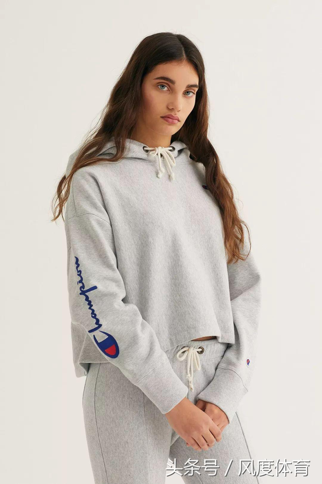 秋冬好看的运动潮流装备,秋冬运动休闲套装最新款