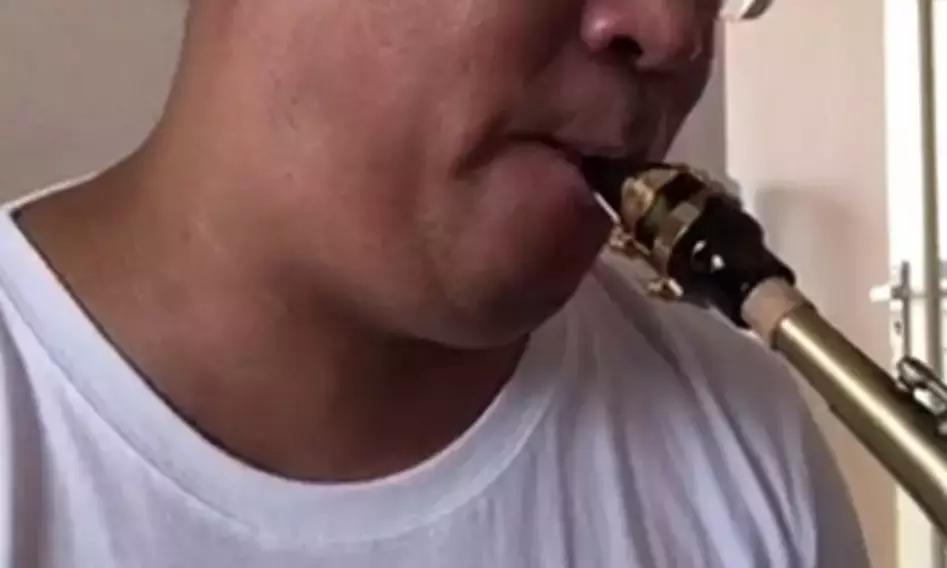 萨克斯正确的口型,萨克斯常见的四种演奏风格